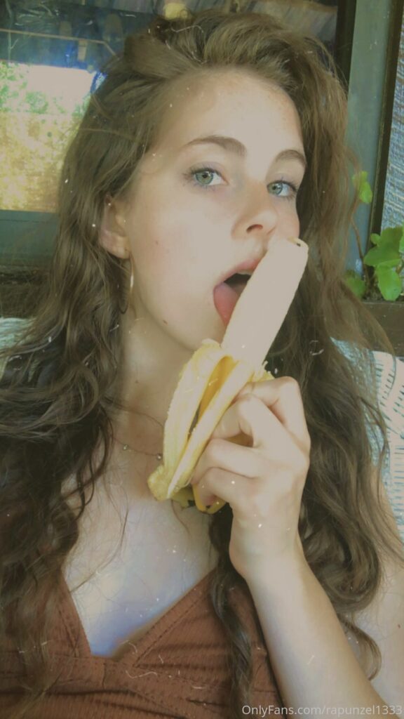 freephotoporno.com-rapunzel1333-nude-2025-07-11_00-38-31_680636-576x1024 Rapunzel1333 Nude
